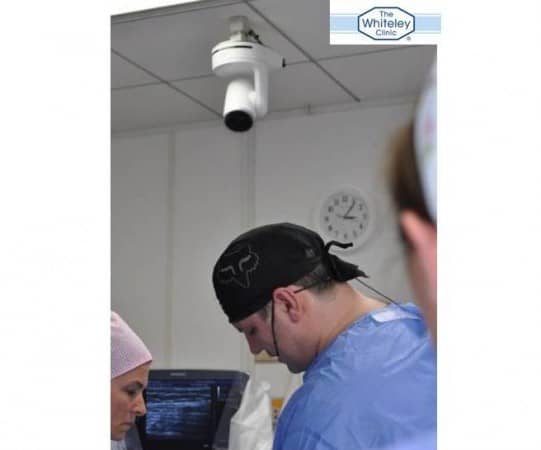 Venaseal varicose veins glue - Live teaching by Prof Mark Whiteley at The Whiteley Clinic