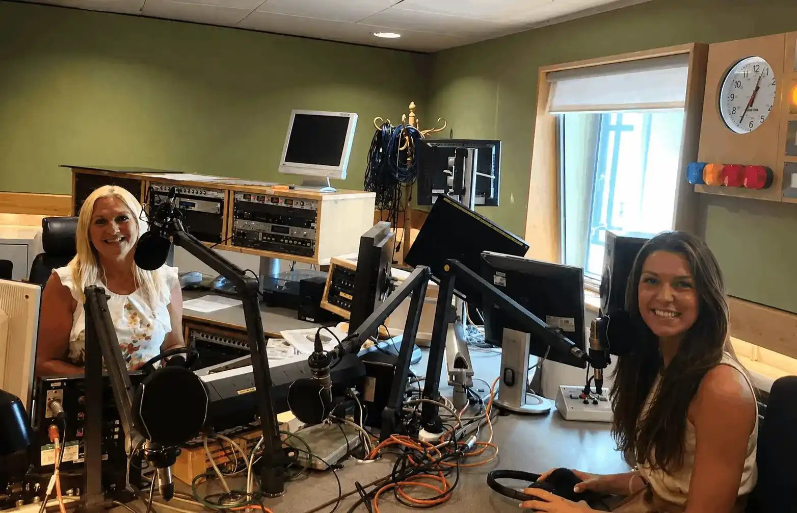 Vanessa Feltz and Charlotte Holmes at Jeremy Vine show about varicose veins